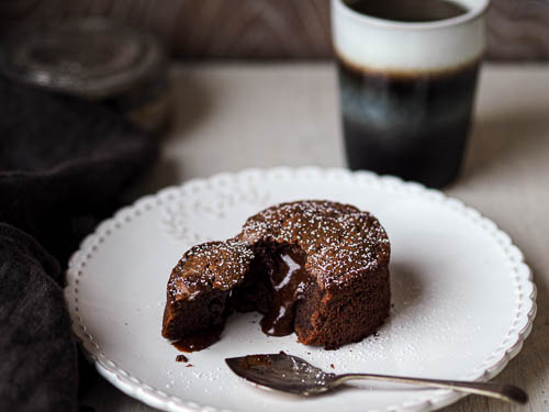 Molten Chocolate Fondant French Lava Cake Easy Recipe