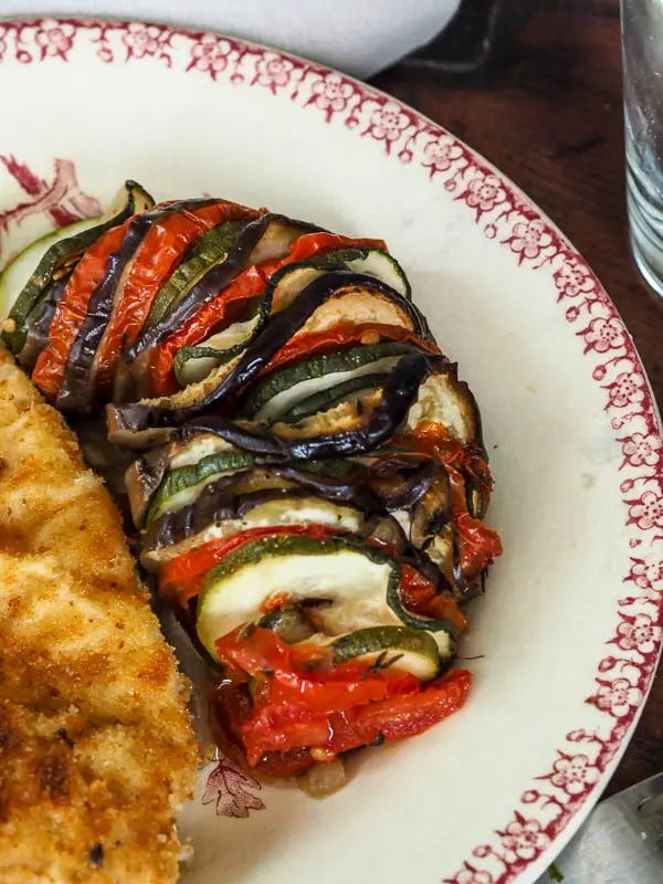 tian provençal en accompagnement pour une escalope panée